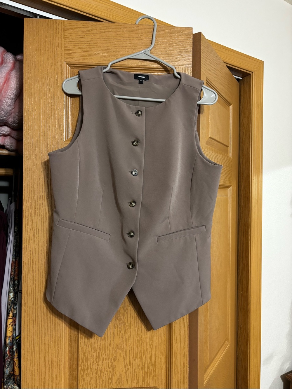 Express Taupe Sleeveless Button Vest